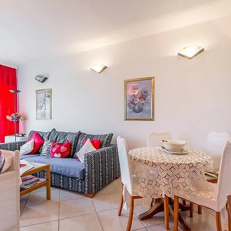 Grazia Apartment